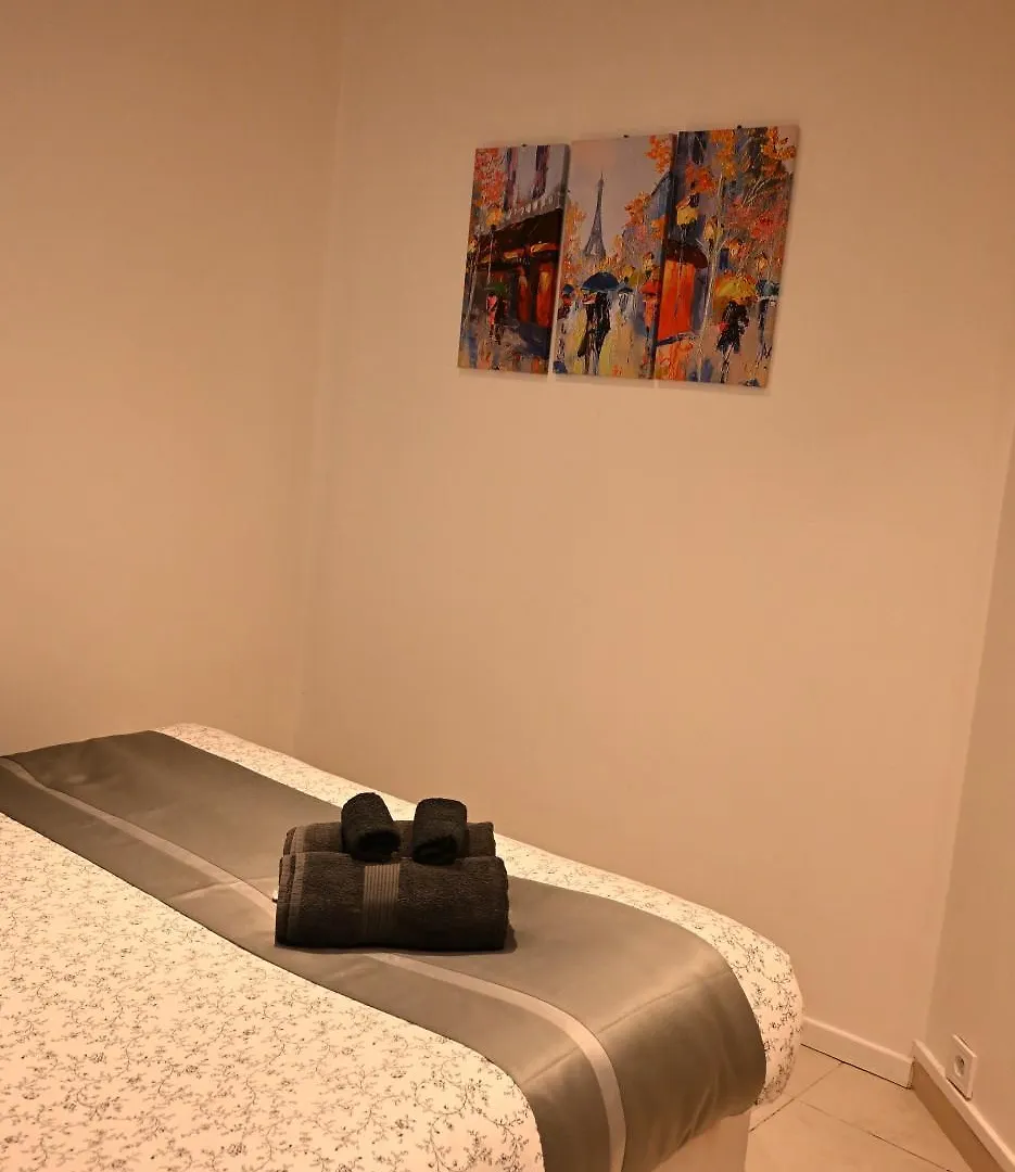 Appart Cosy Et Fonctionnel, Quartier Tres Sympa Paris Apartment