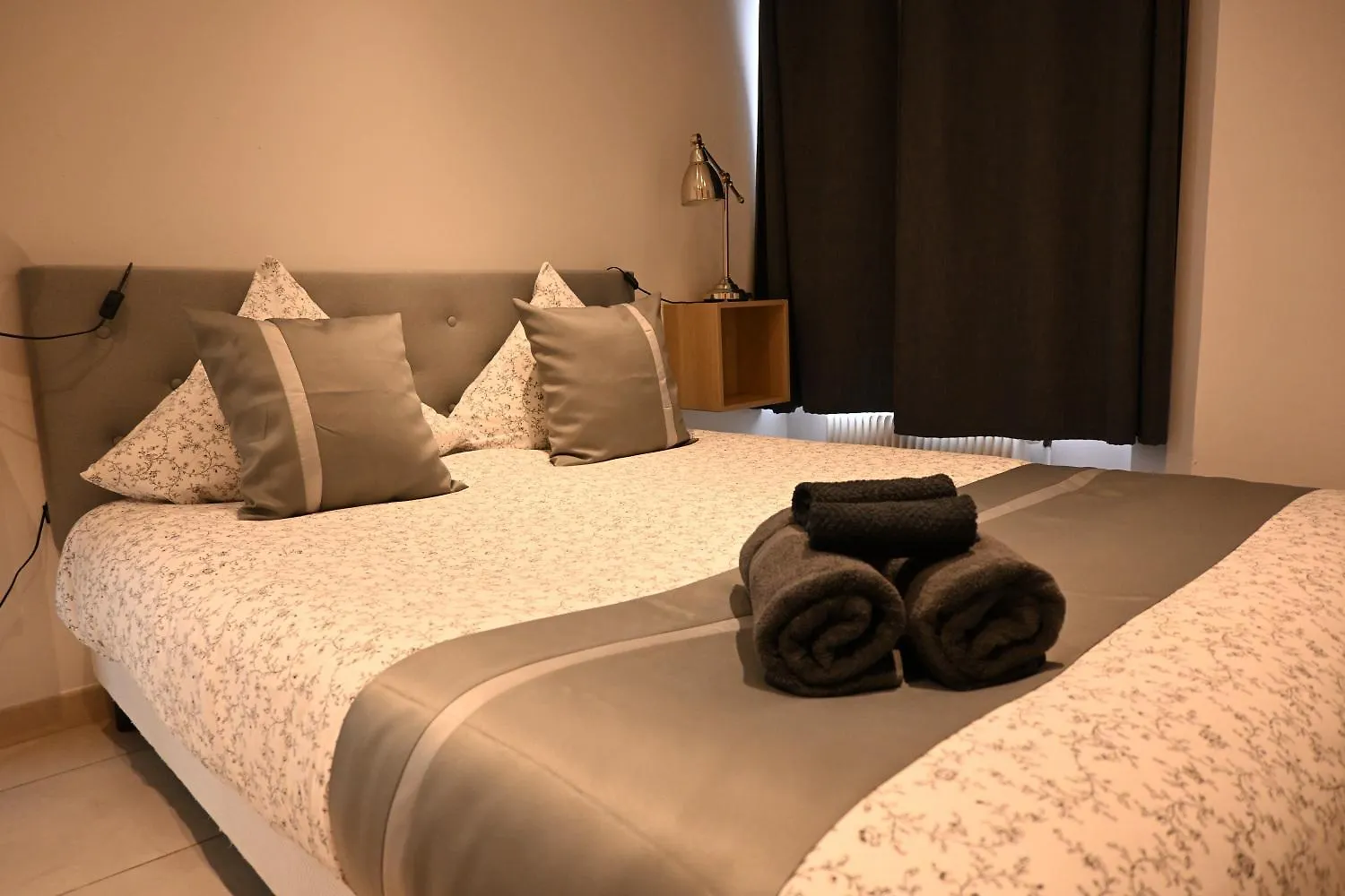 Appart Cosy Et Fonctionnel, Quartier Tres Sympa Paris 0*,  France